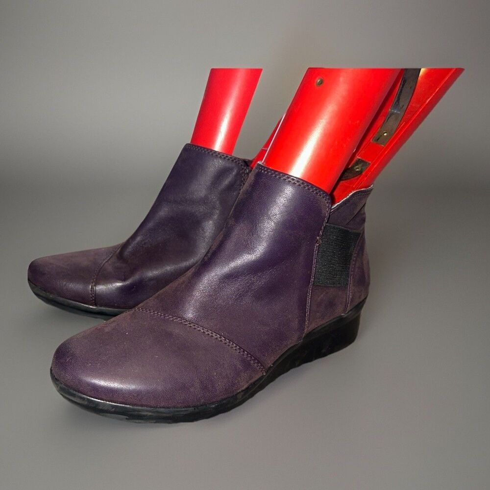 Womens Clarks Cloudsteppers Caddell Tropic Aubergine Wedge Ankle Boot 10 W